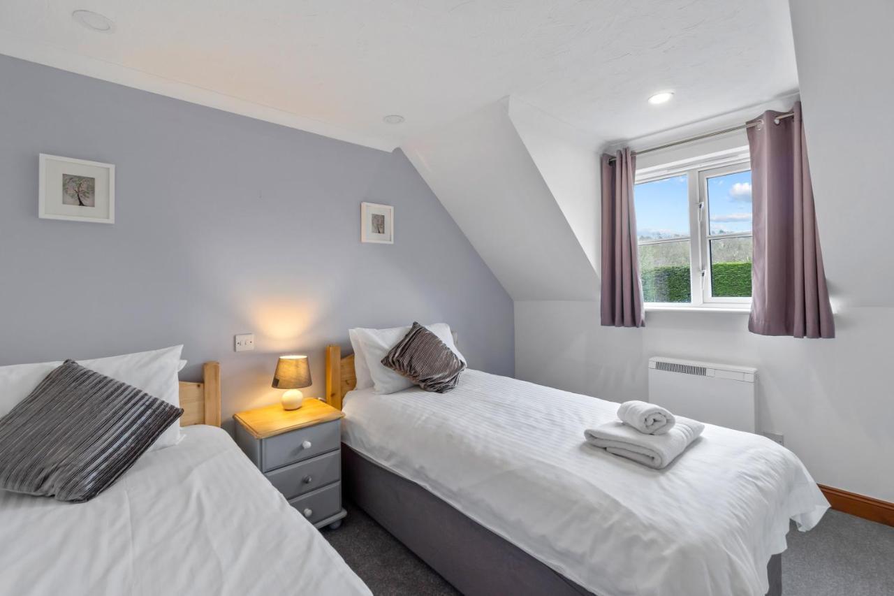 Crylla Valley - Access To Pool, Gym, And Saltash